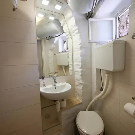 Storico First Floor Apartment Rovinj